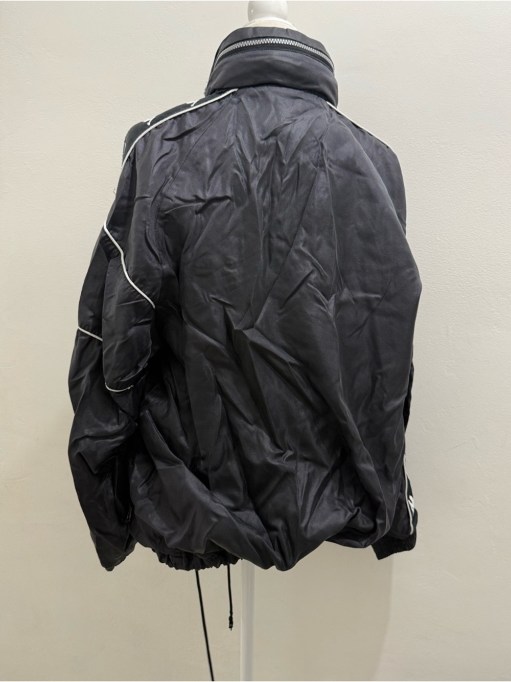 Kappa Italia 90s Vintage Black Windbreaker with White Logo Tape EUC SIZE M - Picture 4 of 9